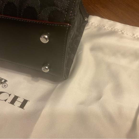 Coach Field Tote 22 NWT! - Picture 10 of 11